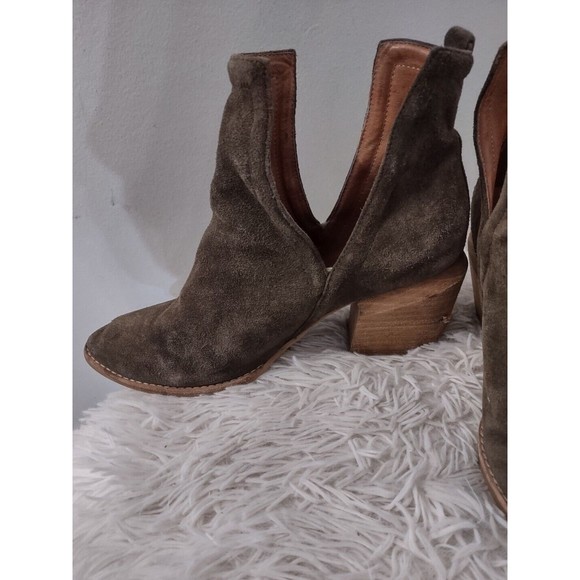 Jeffrey Campbell Tan Olive Suede Orwell Ankle Boots Booties women's Size 8 - Picture 7 of 9